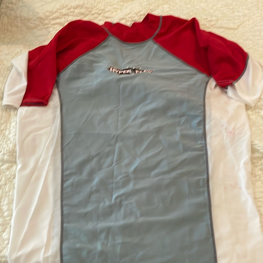 Never worn Hyper Flex surf shirt XL